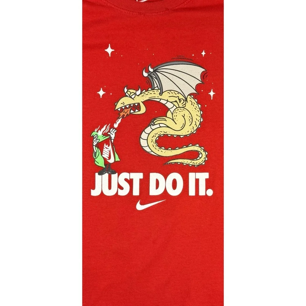 Nike Sportswear Boys Large Youth T Shirt Red Box Wizard & Dragon Glitter Logo